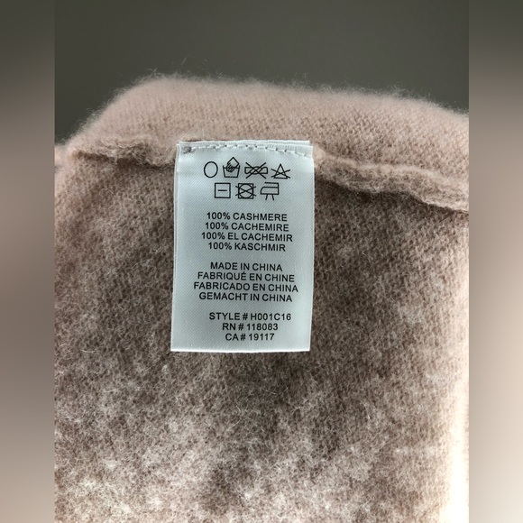 Minnie Rose Cashmere Sweater - Picture 2 of 4